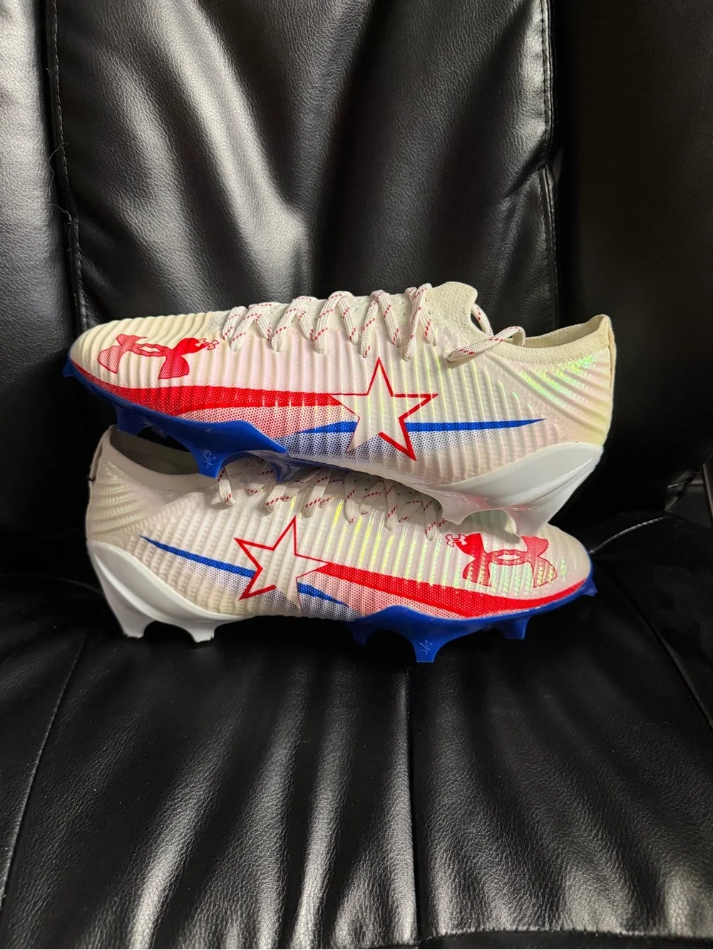 Under Armour Blur Pro Texas Football Cleats Mens size 12  6005553-100 Pre Owned